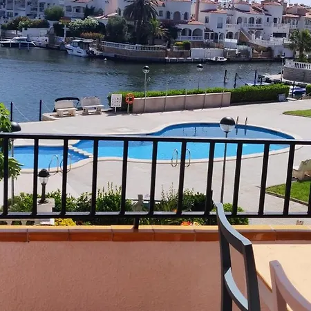 Apartment Magnifique Vue Piscine Et Canaux - Wifi Fibre Debit Empuriabrava